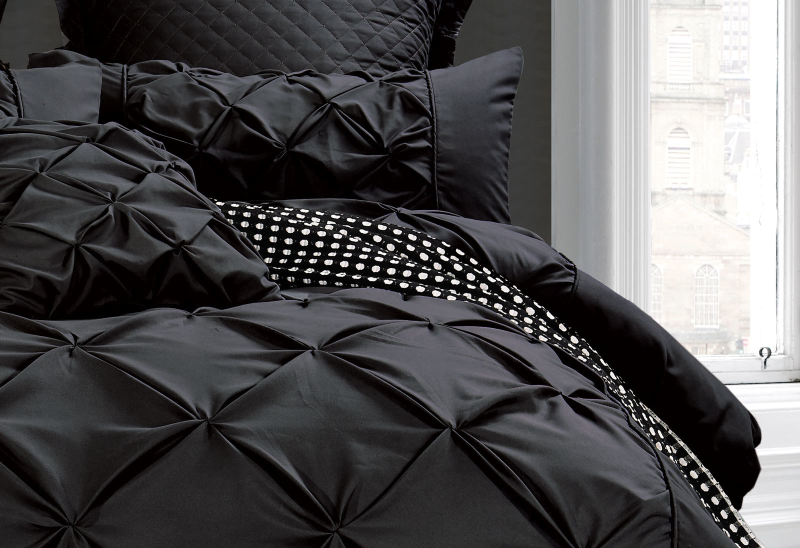 Luxton Diamond Cross Black Quilt Cover Set In Super King Queen Size