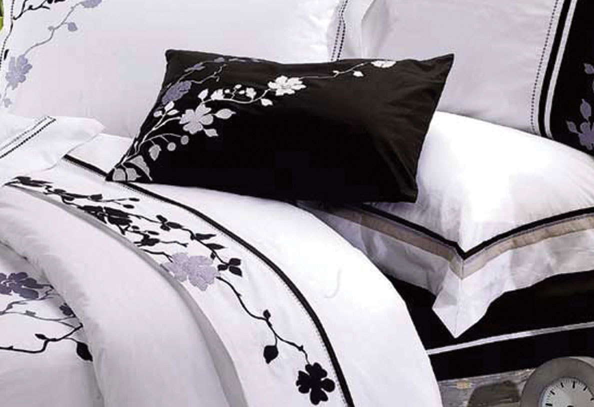 Queen / KING size Alsace Quilt Cover Set / 3pcs doona