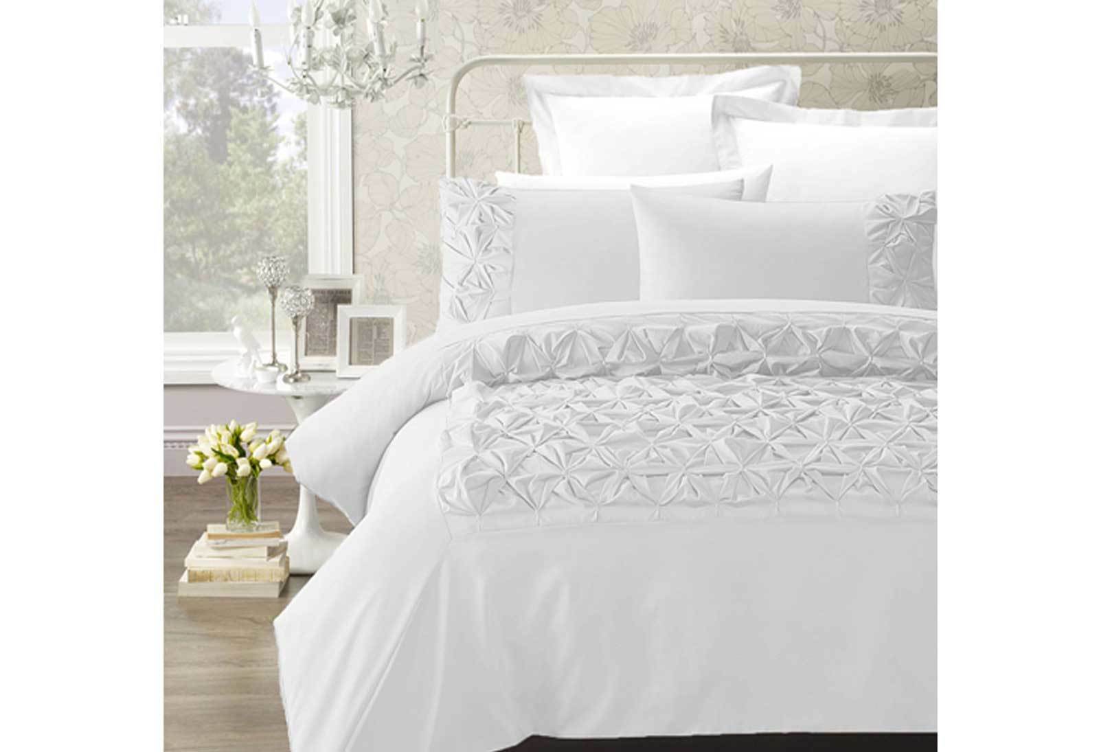 Phase2 White Claudia Blush Quilt Cover Set King Queen Size Duvet