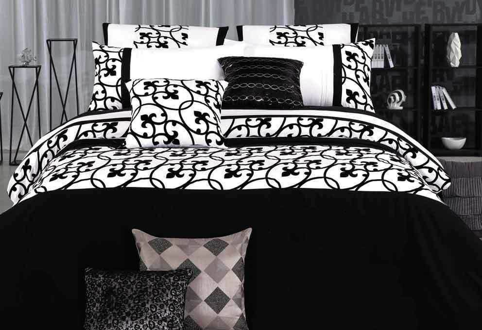 Lyde Flocking Black And White Quilt Cover Set Manchester Direct
