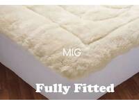 Double Size Golden Australian Wool Mattress Topper / Under Quilt (Fully)
