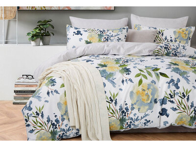 Daralis Floral Leaf Quilt Cover Set