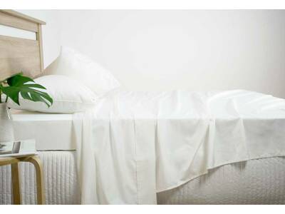 White 2500TC Sheet Set Cotton Rich (queen or king size)