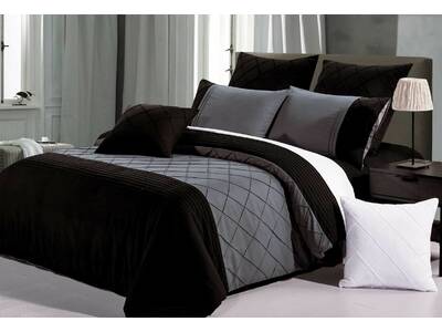 Arista Black Diamond Pintuck Quilt Cover Set